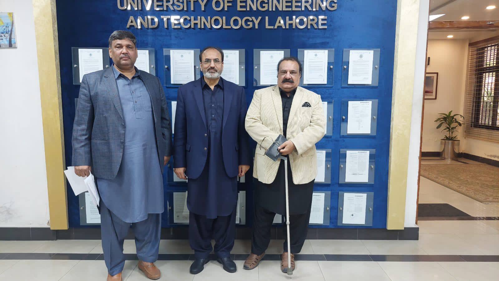 Senior Columnist and Educationist Mr. Naeem Masood visited UET and met Vice Chancellor Prof. Dr. Shahid Munir.