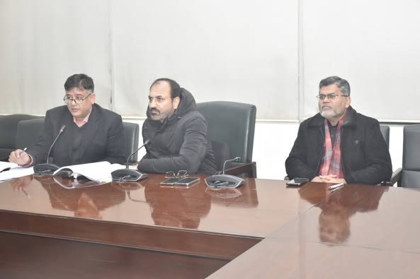 Vice Chancellor UET Prof. Dr. Shahid Munir (TI) is in a meeting with Dr. Najeeb Ullah, Member Science and Technology Planning Commission, regarding Ongoing Development projects of UET Narowal Campus.