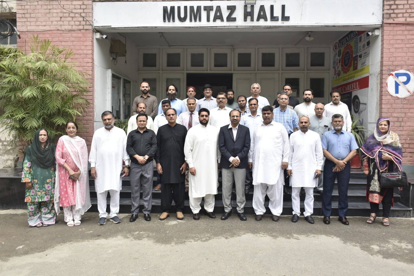 Inauguration of 25 RO Plants at UET Lahore for Clean Drinking Water – A Generous Contribution by Alumnus Maqsood Ahmad Malik